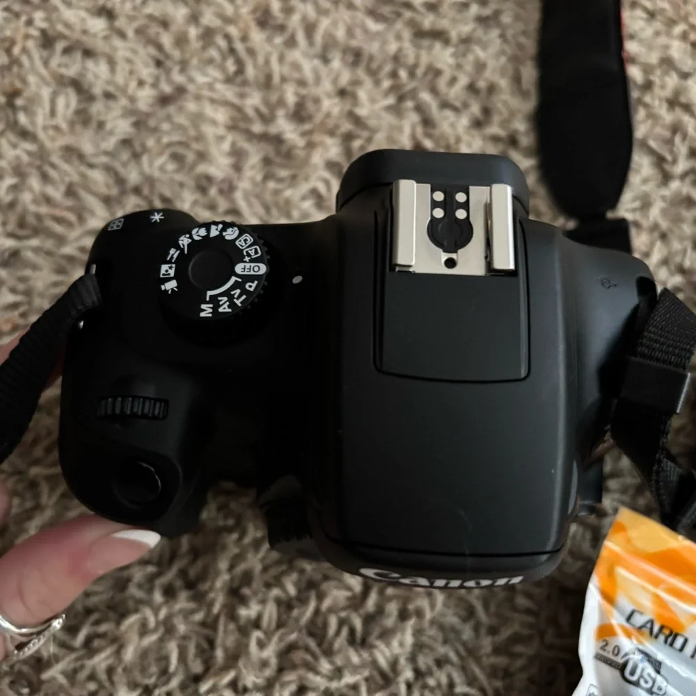 Canon EOS 4000D Black DSLR Camera Kit